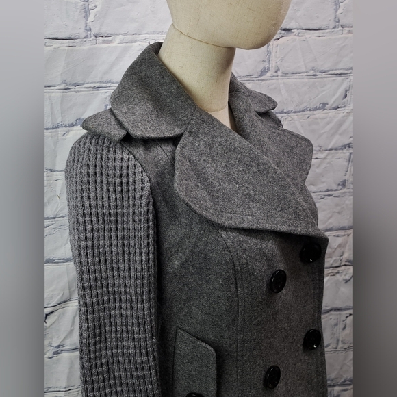Burberry Women's Pea Coat Jacket Wool Chunky Knit Sleeves Gray Vintage Y2K 4 US - Picture 4 of 16